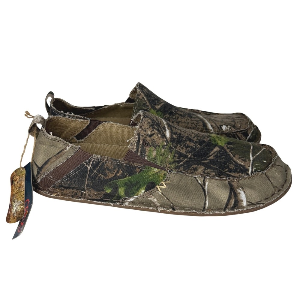 Crevo Rasta Slip On Shoes in Camo Print Size 11